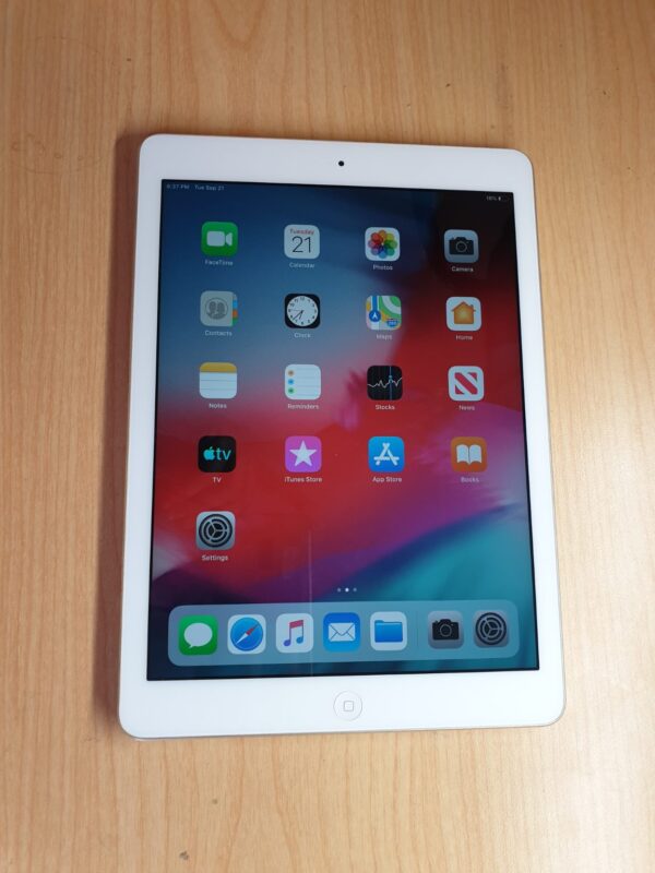 iPad Air A1474 16GB ROM 9.7" WIFI MODEL iOS 12.5 FREE KIDS CASE + AFTERPAY