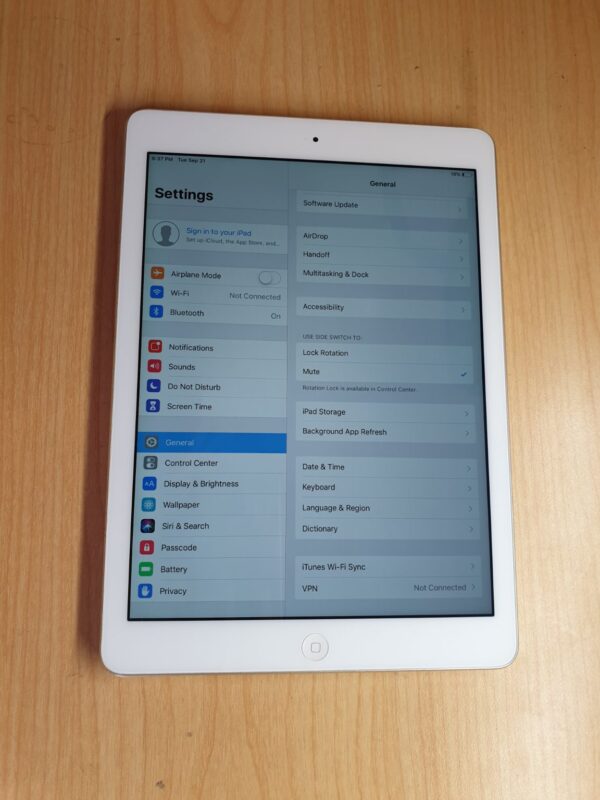 iPad Air A1474 16GB ROM 9.7" WIFI MODEL iOS 12.5 FREE KIDS CASE + AFTERPAY