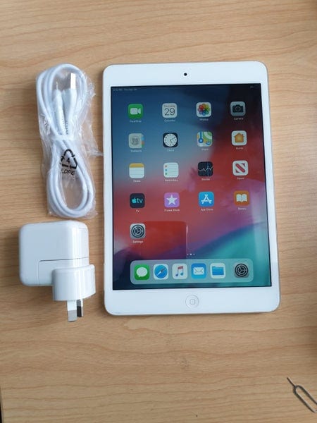 iPad mini 2 16GB A1489 iOS 12.4 WIFI ONLY Excellent Condition !! CLEARANCE SALE