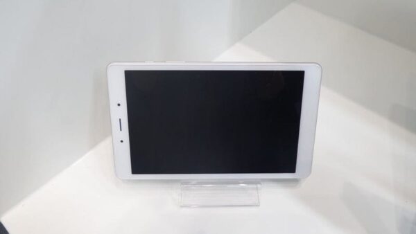 Samsung Galaxy Tab A (8.0,2019) 32 GB 2GB silver Excellent Condition