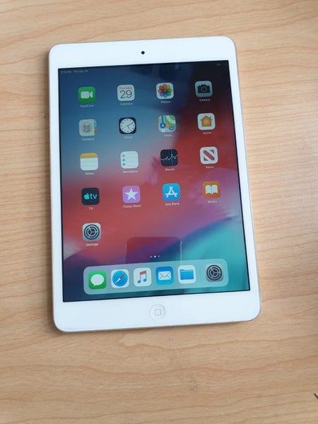 iPad mini 2 16GB A1489 iOS 12.4 WIFI ONLY Excellent Condition !! CLEARANCE SALE
