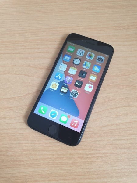 Apple iPhone 7 32GB Black A GRADE USED Unlocked Phone (CLEARANCE)