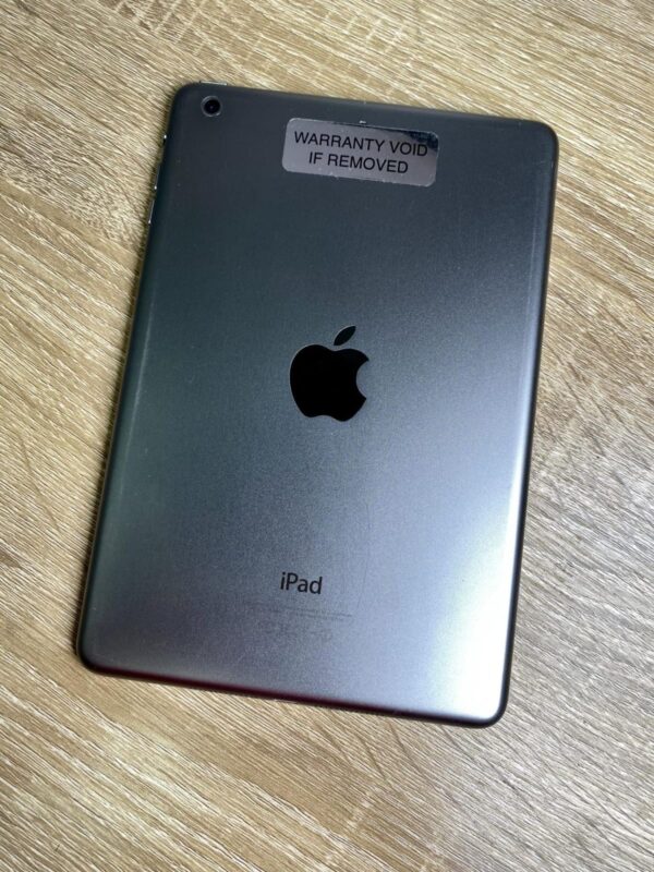 34be58ce-a05d-4df2-80dc-0ed61717db4f-1.jpg iPad Mini 16GB Unlocked Good Condition + Free case