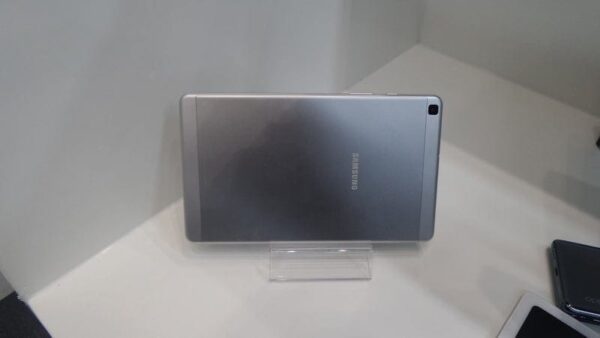 Samsung Galaxy Tab A (8.0,2019) 32 GB 2GB silver Excellent Condition