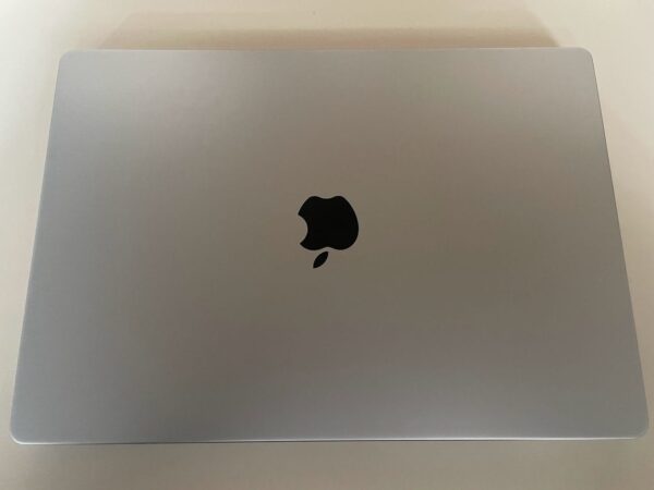 Apple MacBook Pro 16" M1 Pro 512GB Silver  A grade