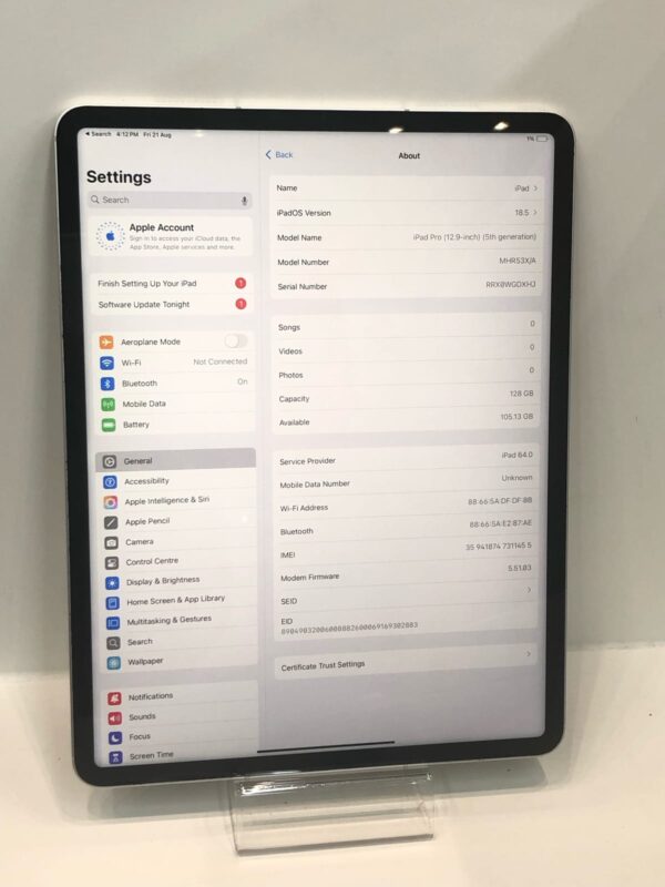 4b518cf1-a45f-4ea0-b2ab-9e9fb4327d50-1.jpg Apple iPad Pro 12.9-inch (5th Generation) 128GB Wi-Fi + Cellular Silver - Good Condition