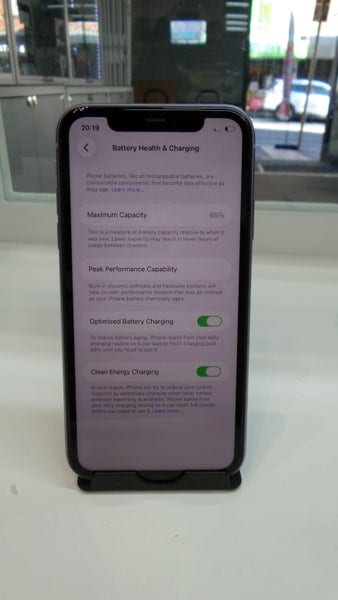 735f503f-1626-4e2d-8a32-d7b7ec456215-2.jpg Apple iPhone 11 128GB Unlocked Phone Purple A Grade Excellent Condition