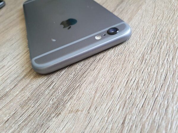 Apple iPhone 6S 32GB SMARTPHONE on sale !! USED GOOD CONDITION !!