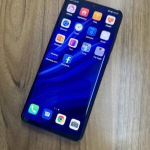 Huawei P30 pro 256GB 8GB RAM Unlocked Phone LIKE NEW BLACK