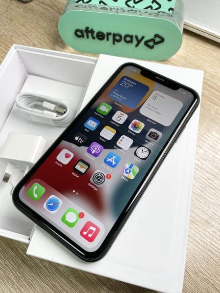 Apple iPhone 11 128GB Unlocked Phone Black A Grade Excellent Condition