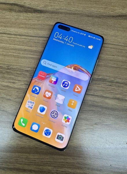 Huawei P40 Pro 5G 8GB + 256GB Dual sim Unlocked Phone Like New Silver Frost