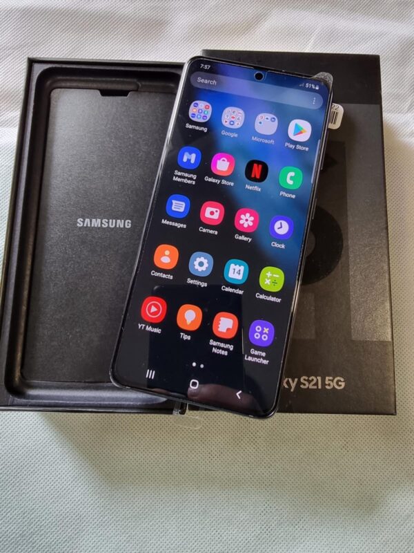 Samsung Galaxy S21 5G 8GB+256GB Unlocked Phone A Grade like new + Afterpay