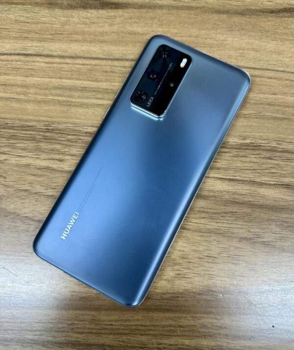 Huawei P40 Pro 5G 8GB + 256GB Dual sim Unlocked Phone Like New Silver Frost