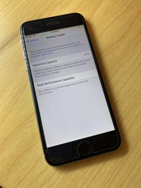 iPhone 6 16gb A1586 iOs 12 Unlocked Smartphone on sale !! Cheap on sale !!