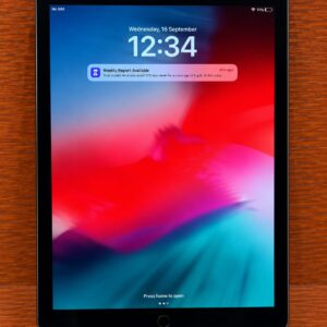 Apple iPad Pro 12.9-inch 1st Gen 32GB – Gold – Wi-Fi – Good Condition