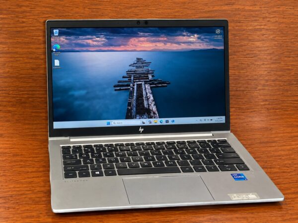 HP EliteBook 830 G8 13.3-inch Intel Core i7 16GB RAM 256GB SSD Silver – Good Condition