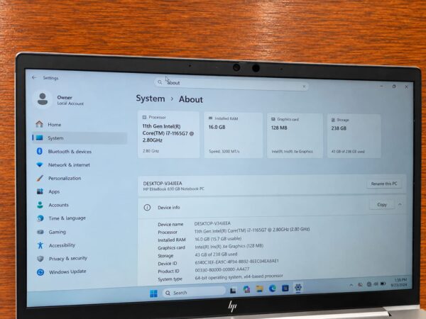 HP EliteBook 830 G8 13.3-inch Intel Core i7 16GB RAM 256GB SSD Silver – Good Condition