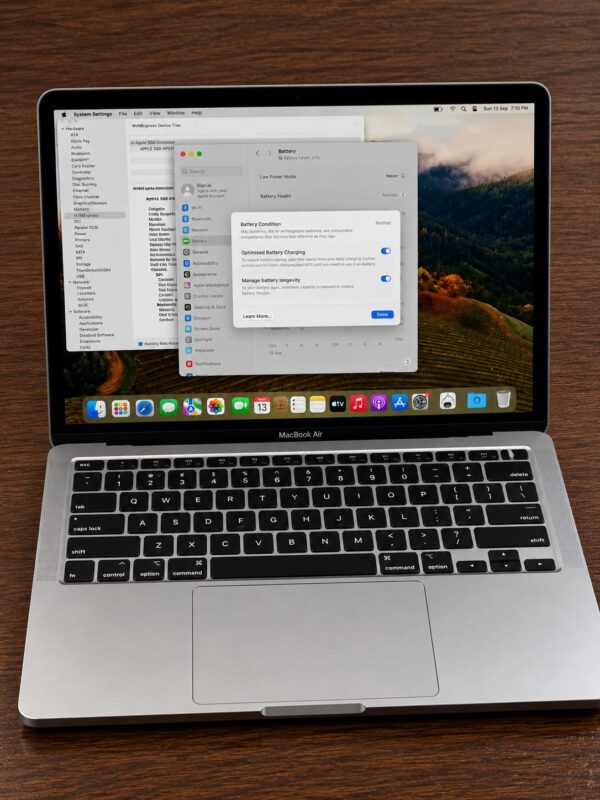 Apple MacBook Air 13-inch 2019 Silver 8GB RAM 256GB Excellent Afterpay Available