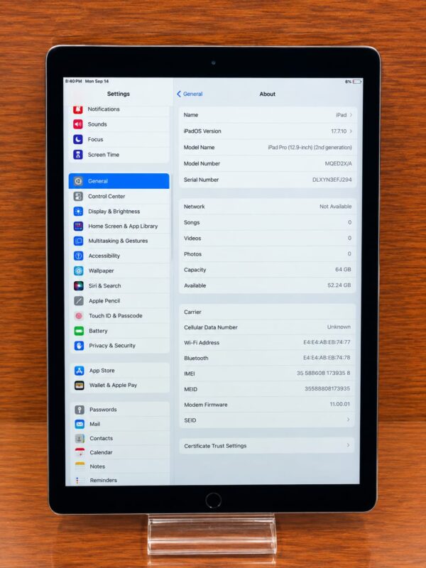 Apple iPad Pro 12.9-inch 2nd Gen 64GB Silver Wi-Fi + Cellular – Good Condition