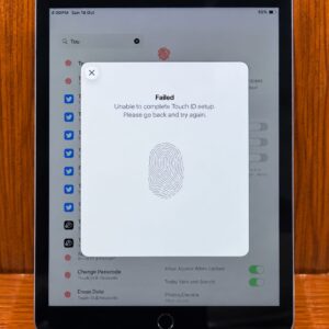 Apple iPad 9th Generation 64GB Space Grey Wi-Fi – Good Condition – read des