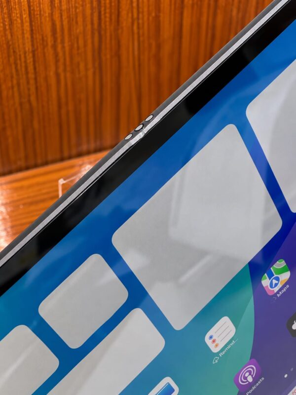 8bbe063d-8b61-4feb-b06a-cd2e1305026e-1.jpg Apple iPad 8th Generation 32GB Space Grey Wi-Fi + Cellular – Good Condition-read desc