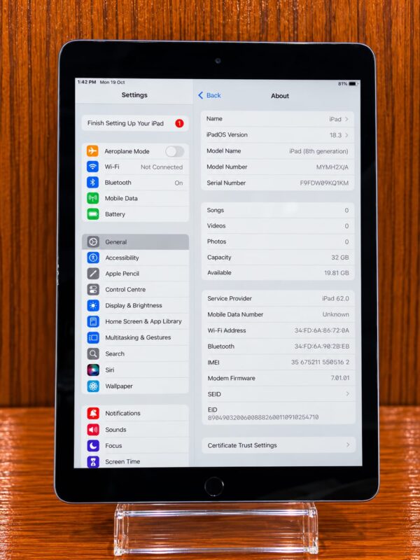 e93e15d1-d858-49c9-8855-dbb1252231fe-1.jpg Apple iPad 8th Generation 32GB Space Grey Wi-Fi + Cellular – Good Condition-read desc